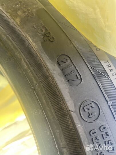Continental ComfortContact - 5 245/45 R17 95W