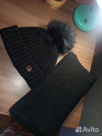 Комплект шапка и снуд зимний
