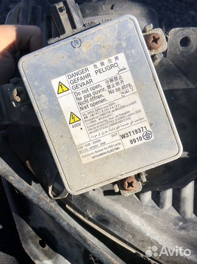 Блок ксенона Хонда Цивик 4д 06-12г оригинал