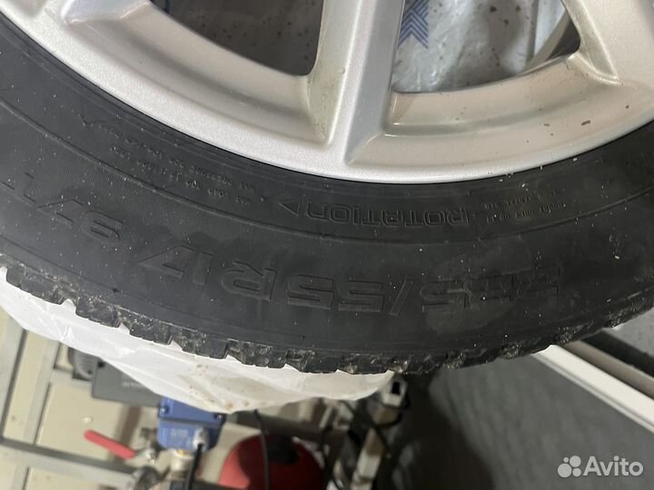 Nokian Tyres Hakkapeliitta 8 225/55 R17