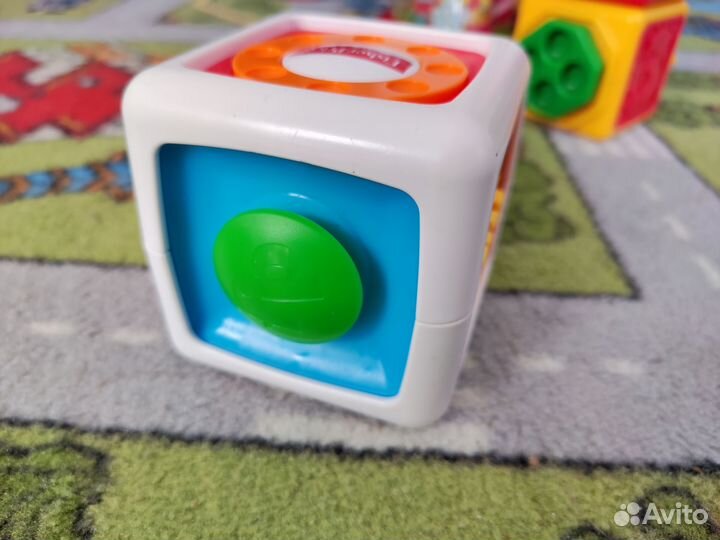 Развивающие кубики Fisher price