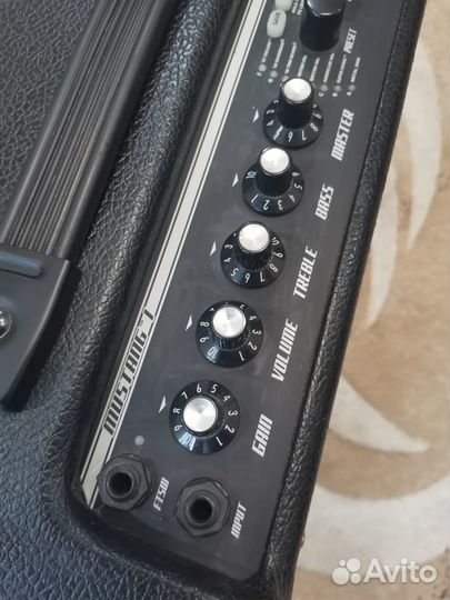 Гитарный комбоусилитель Fender Mustang 1v2