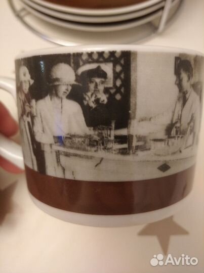 Кофейные чашки, бокалы, посуда