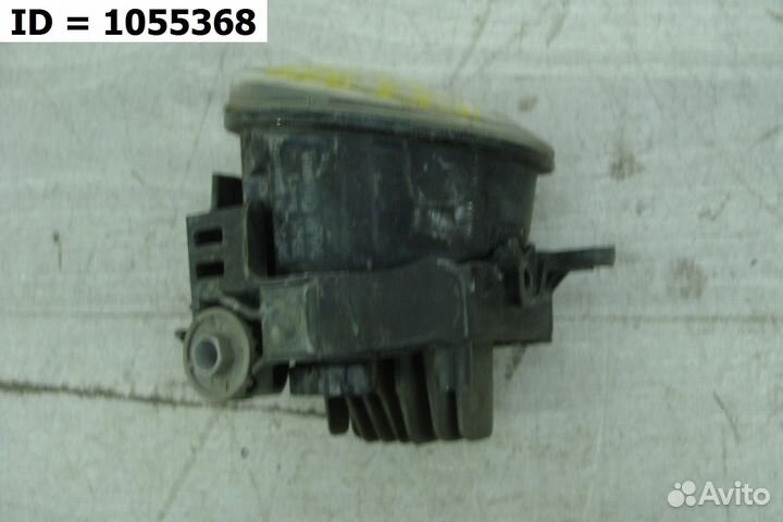 Птф передняя левая Toyota Land Cruiser