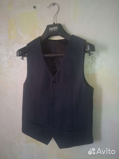 Школьная матерчатая жилетка для мальчика