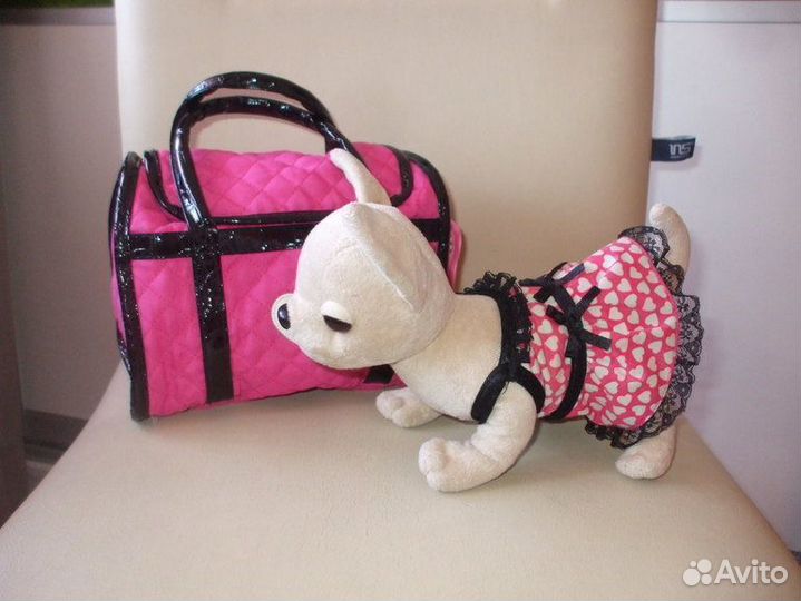 Собачка Чичилав в Кожаной сумке с Ковриком