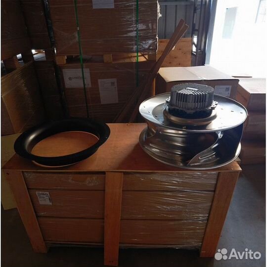 Вентилятор центробежный lwbe3G560-188NT-10