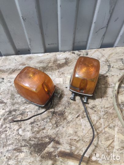 Поворотники Урал Днепр квадратные