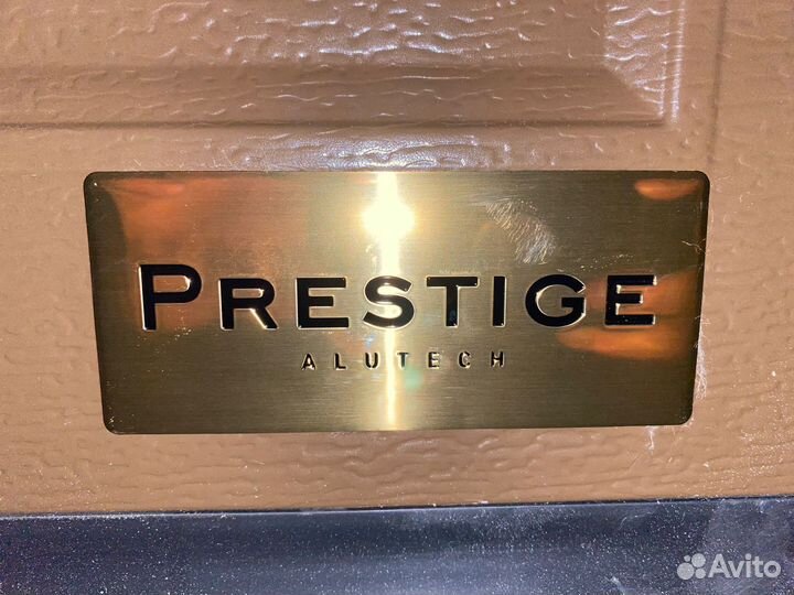 Ворота гаражные секционные