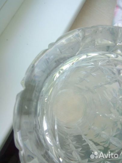 Хрустальные: Вазы для цветов. Салатник. Ладьи