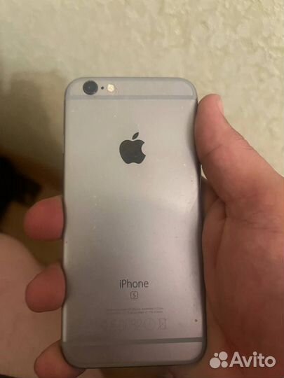 iPhone 6S, 64 ГБ