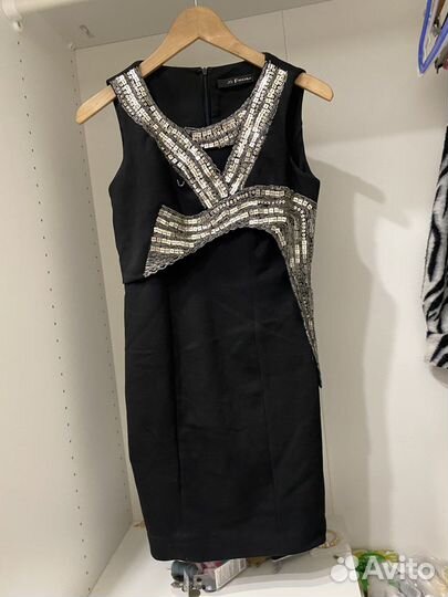 Платье Js Rorm с вышевкой из бисера