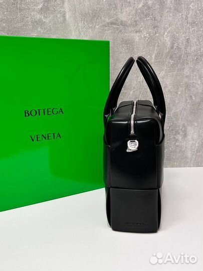 Женская сумка Bottega Veneta Arco Tote на плечо