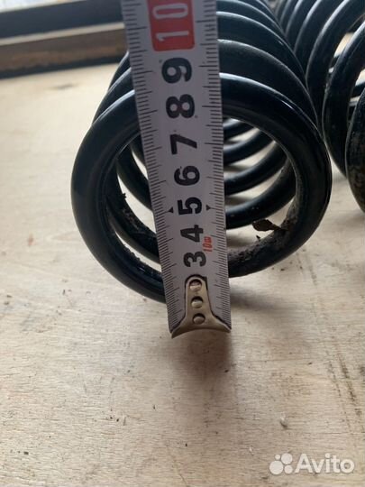 Пружина сжатия