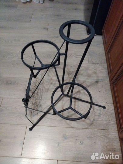 Подставка для цветов