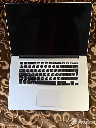 Apple MacBook Pro