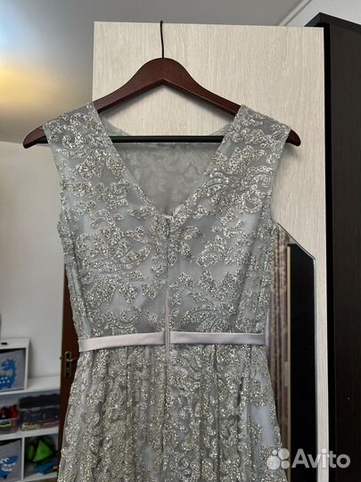 Продаю платье