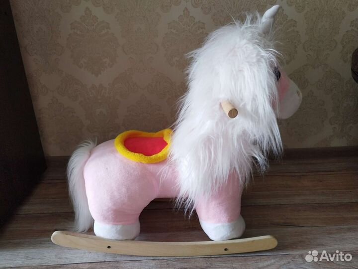 Детская игрушка качалка лошадка