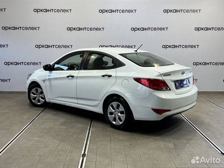 Hyundai Solaris 1.6 AT, 2015, 196 150 км