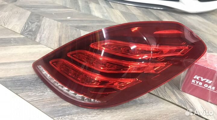 Фонарь задний правый Mercedes W222 S-class