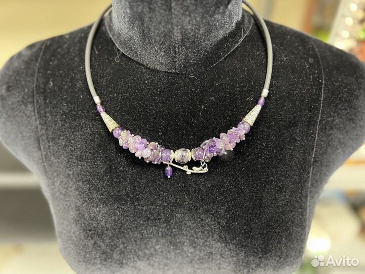Колье Аметист с подвеской Птичка на веточке