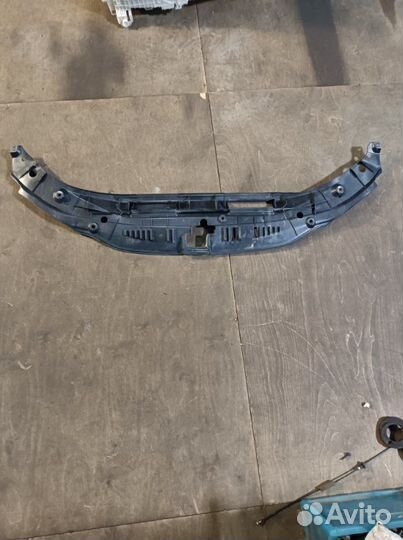 Кожух замка капота Lexus Es 250 2020