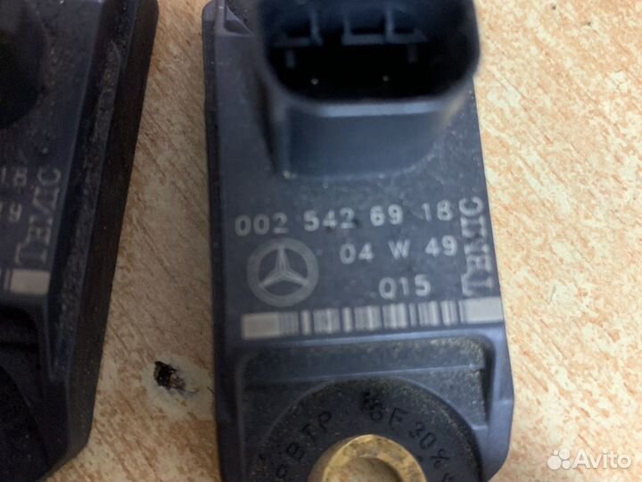 Датчик ускорения Мерседес w211 w220