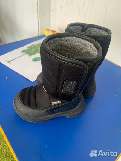 Продам зимние сапожки
