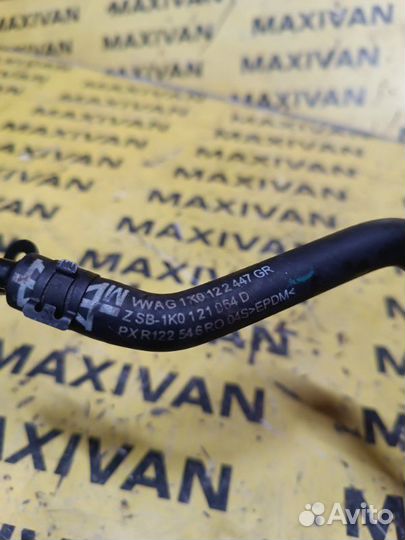 Патрубок системы охлаждения Skoda Yeti 5L 2.0 2013