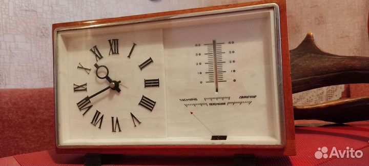 Часы с барометром, СССР