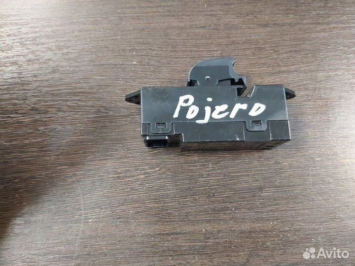 Кнопка стеклоподъемника задняя правая Mitsubishi