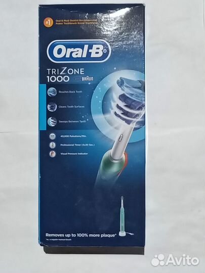 Электрическая зубная щетка Oral-B TriZone 1000