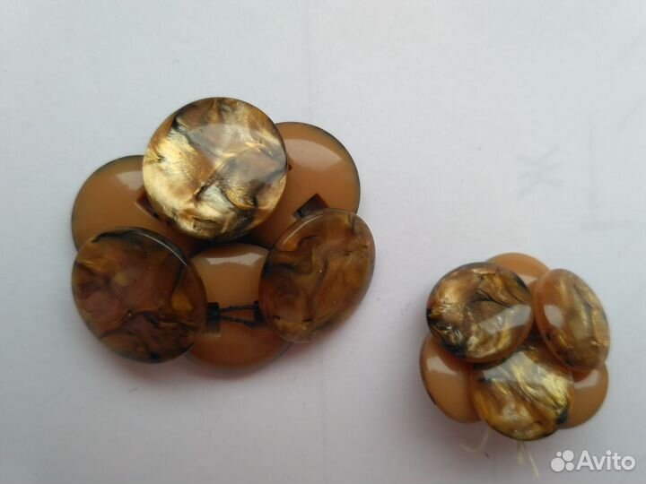 Продам пуговицы