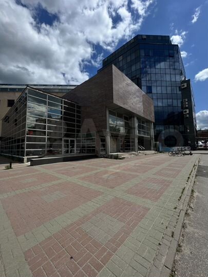 Свободного назначения, 1018 м²