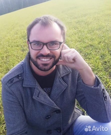 Помощник руководителя; заместитель директора