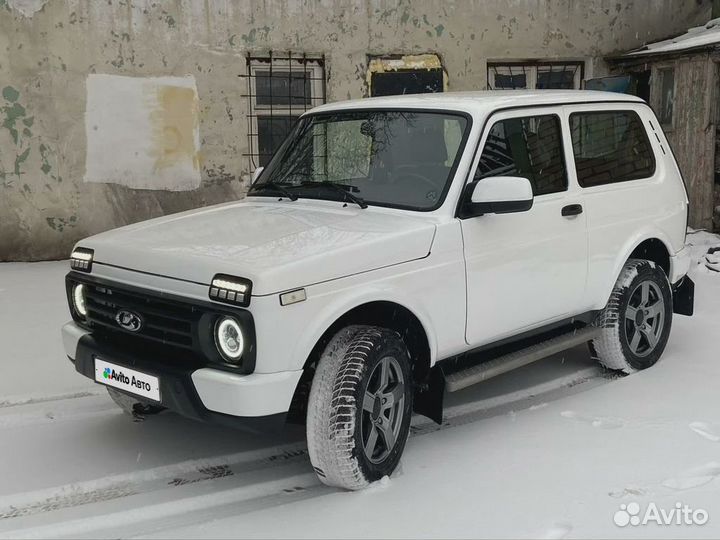 LADA 4x4 (Нива) 1.7 МТ, 1997, 52 000 км