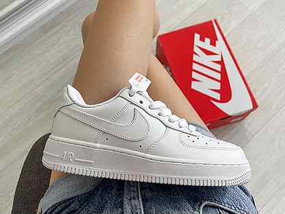 Кроссовки Nike Air Force 1'07 Classic Low (White)