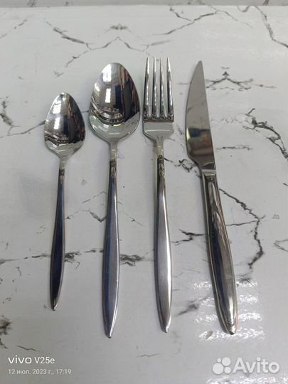 Набор столовых приборов