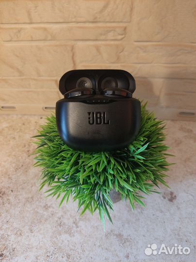 Беспроводные наушники jbl tune 125 tws
