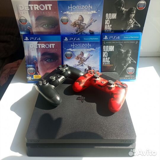 Sony playstation 4 slim 1TB + 2 геймпада + 3 игры