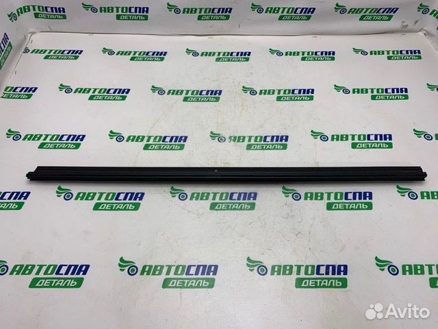 Уплотнитель стекла двери передний правый Citroen