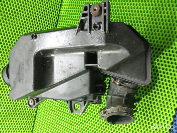 Корпус воздушного фильтра Honda Civic R18A2 2008