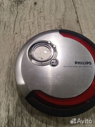 CD плеер Philips