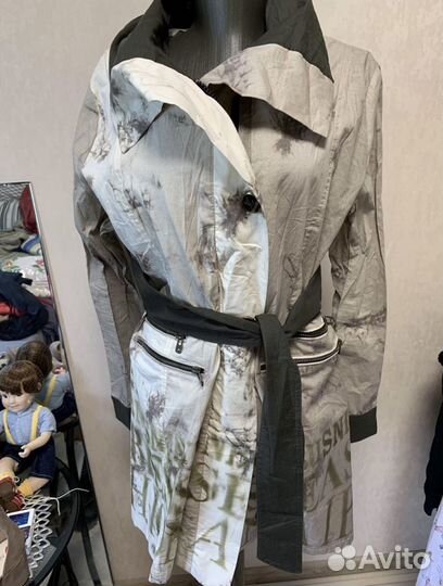 Плащ дизайнерский