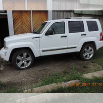 Jeep Cherokee 2.8 AT, 2012, 195 000 км, с пробегом, цена 1 450 000 руб.