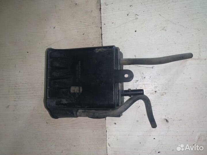 Фильтр паров топлива Ford Focus 1 седан 1 2001