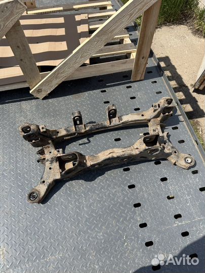 Подрамник задний (балка) Santa fe 3 dm