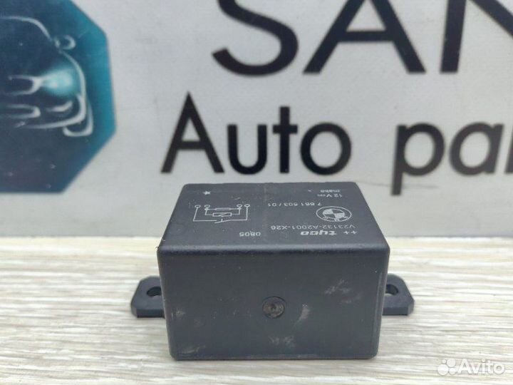 Реле включения вентилятора Bmw X6 E71 N54B30 2008