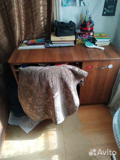 Детский письменный стол бу