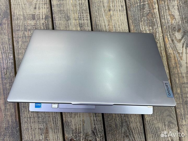 Новый ноутбук Lenovo 15